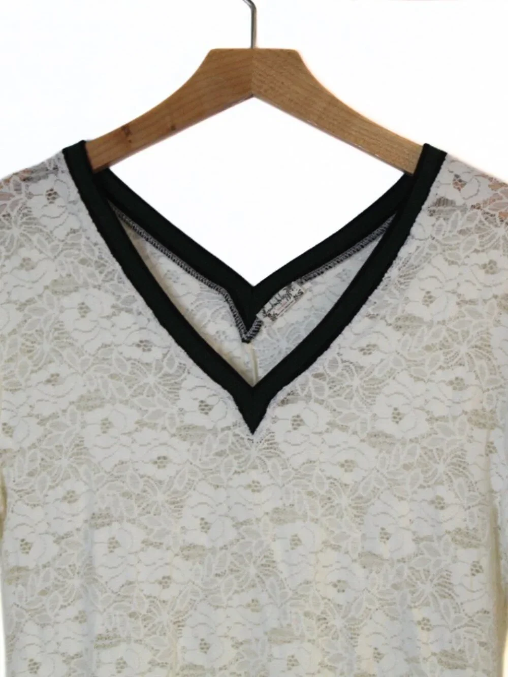 Free People women's lace long sleeve top size L white knit trim romantic sporty